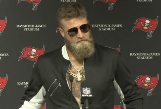 ryan-fitzpatrick-conor-mcgregor