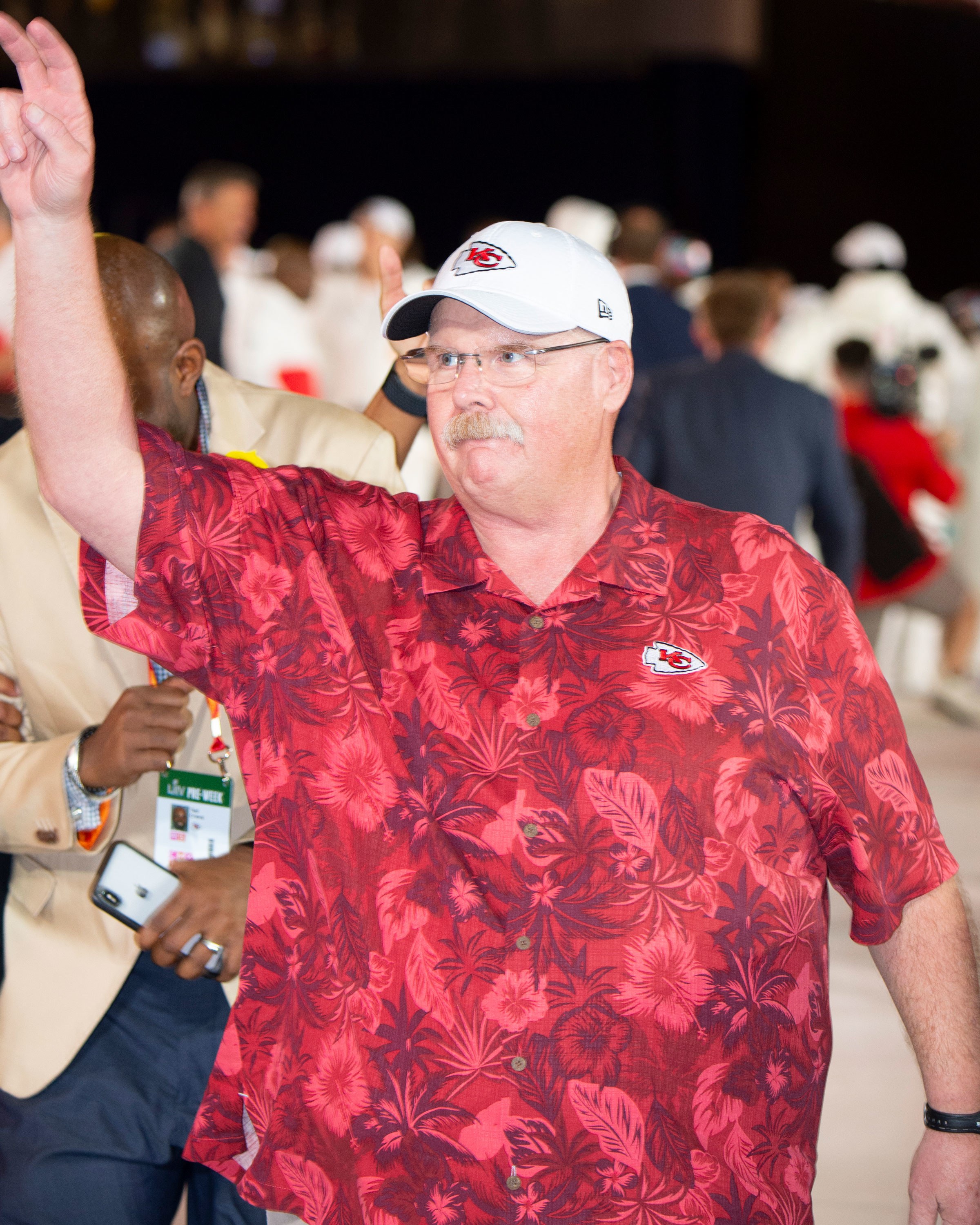 big-fit-of-the-day-kansas-city-chiefs-head-coach-andy-reid-gq-january-2020